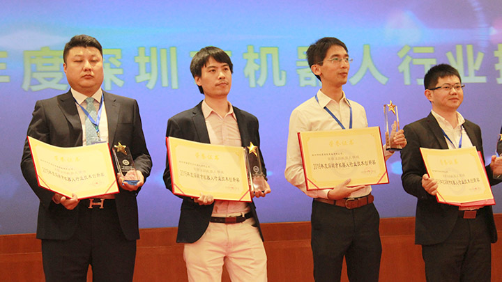 2016服务机器人行业风头正盛，深圳勇艺达机器人独领风骚