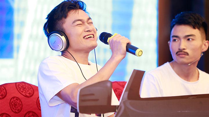 小品《八八专车》